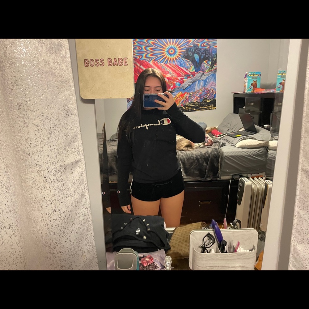 long sleeve champion black shirt
